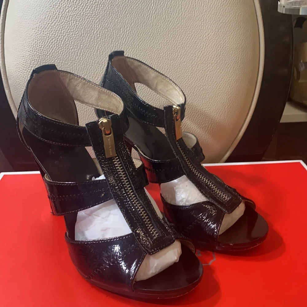 Michael Kors High Heel Sandals Used. - Picture 3 of 7